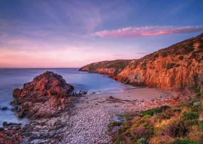 Yondah Beach House bay at dawn